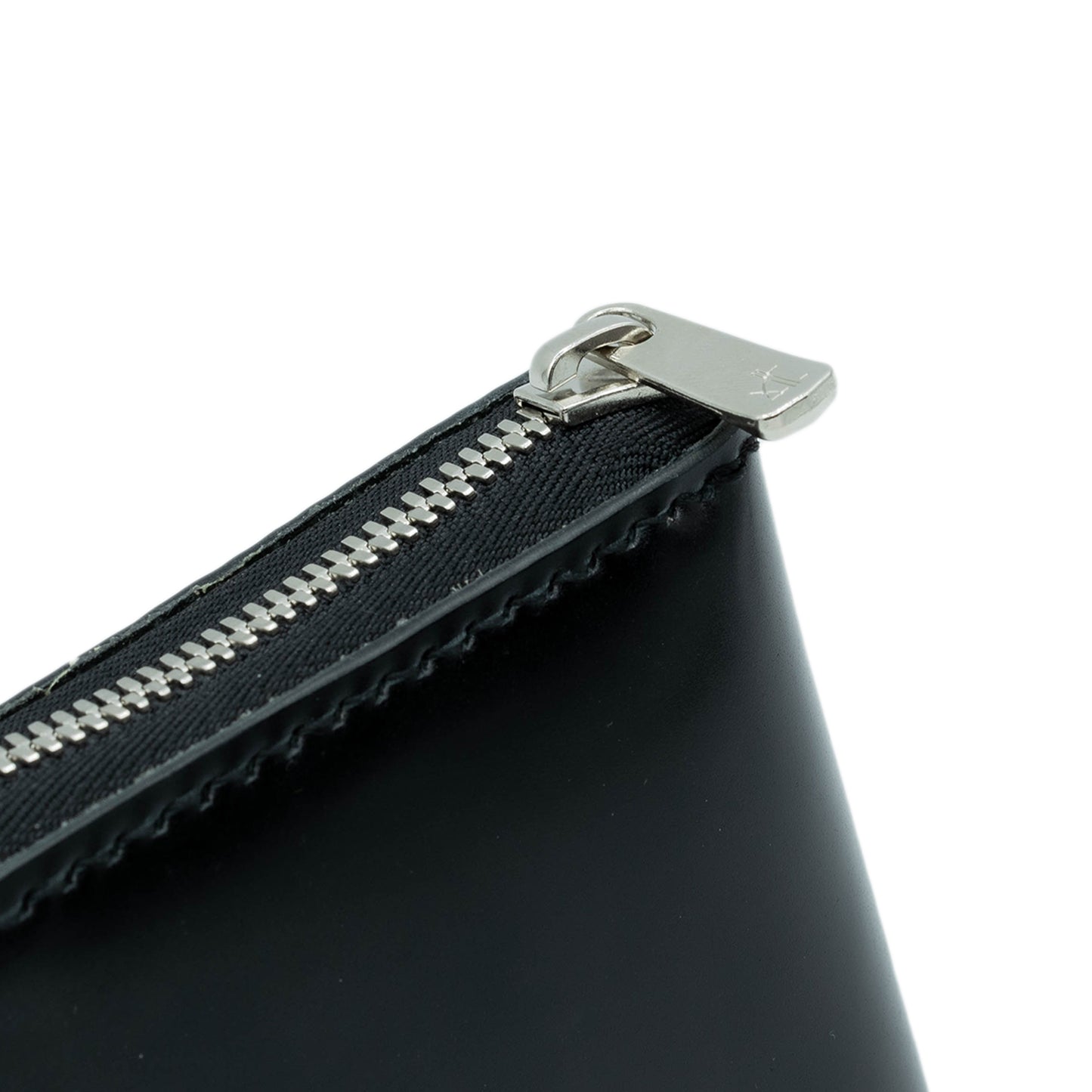 【KURA leather】 CORDOVAN (コードバン)ラウンドファスナー Half Wallet ブラック#06